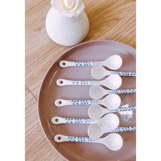 Muỗng sứ Nhật Bản