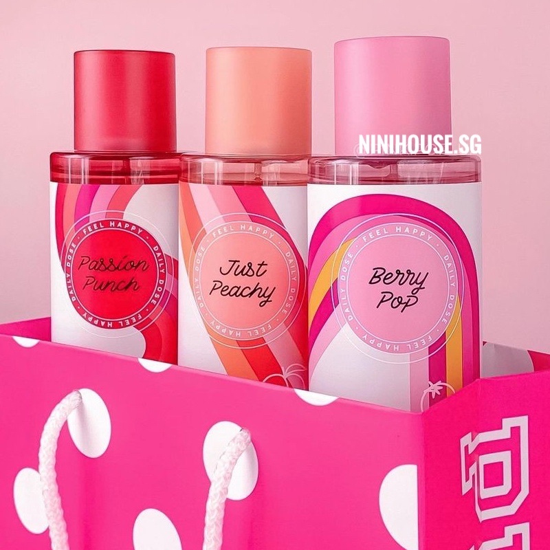 [Hàng Mỹ] Xịt thơm body mist mùi Berry Pop và Just Peachy 250ml - Victoria’s Secret PINK