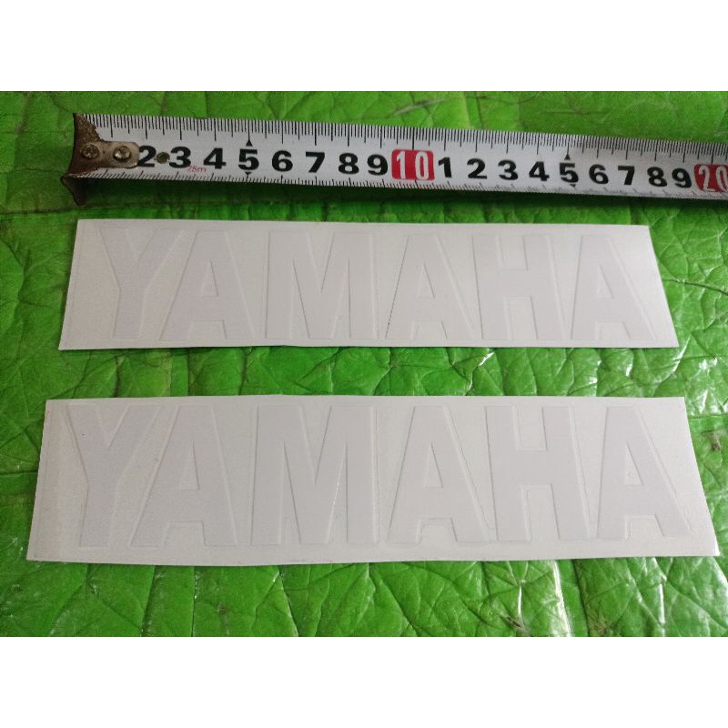 Bộ 2 team dán yamaha màu trắng lớn new