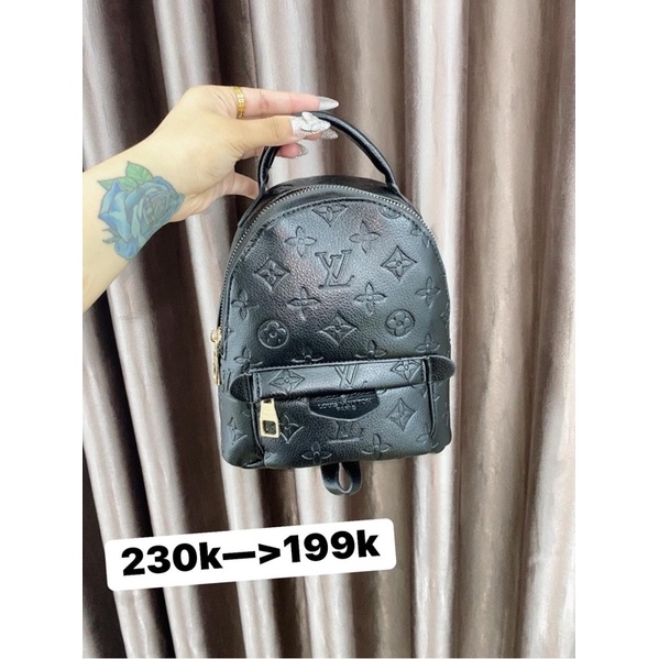 Balo mini lv xả rẻ còn ít ạ