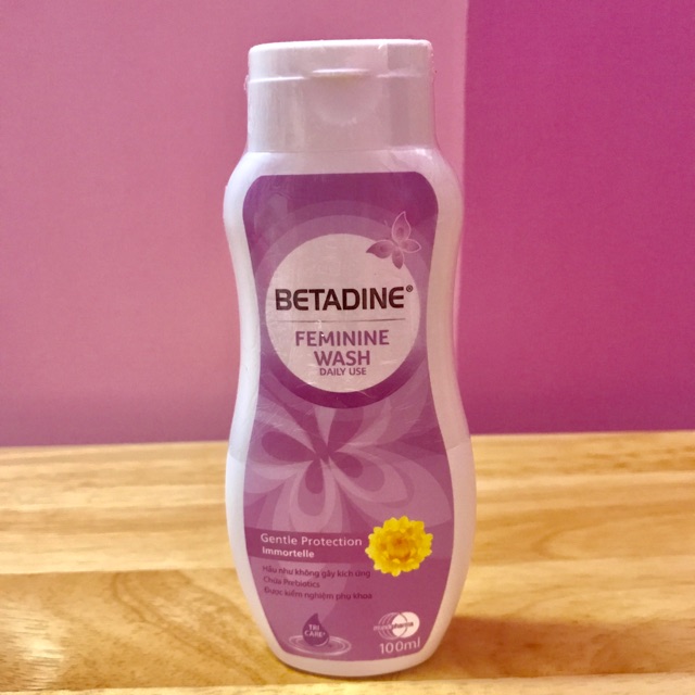 Dung dịch vệ sinh phụ nữ Betadine Feminine Wash 100ml