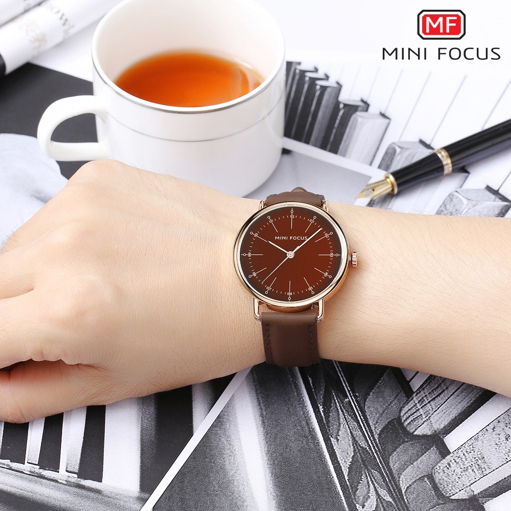 Đồng Hồ Đeo Tay Mặt Tròn Dây Da Chống Nước Dành Cho Nam MINI FOCUS