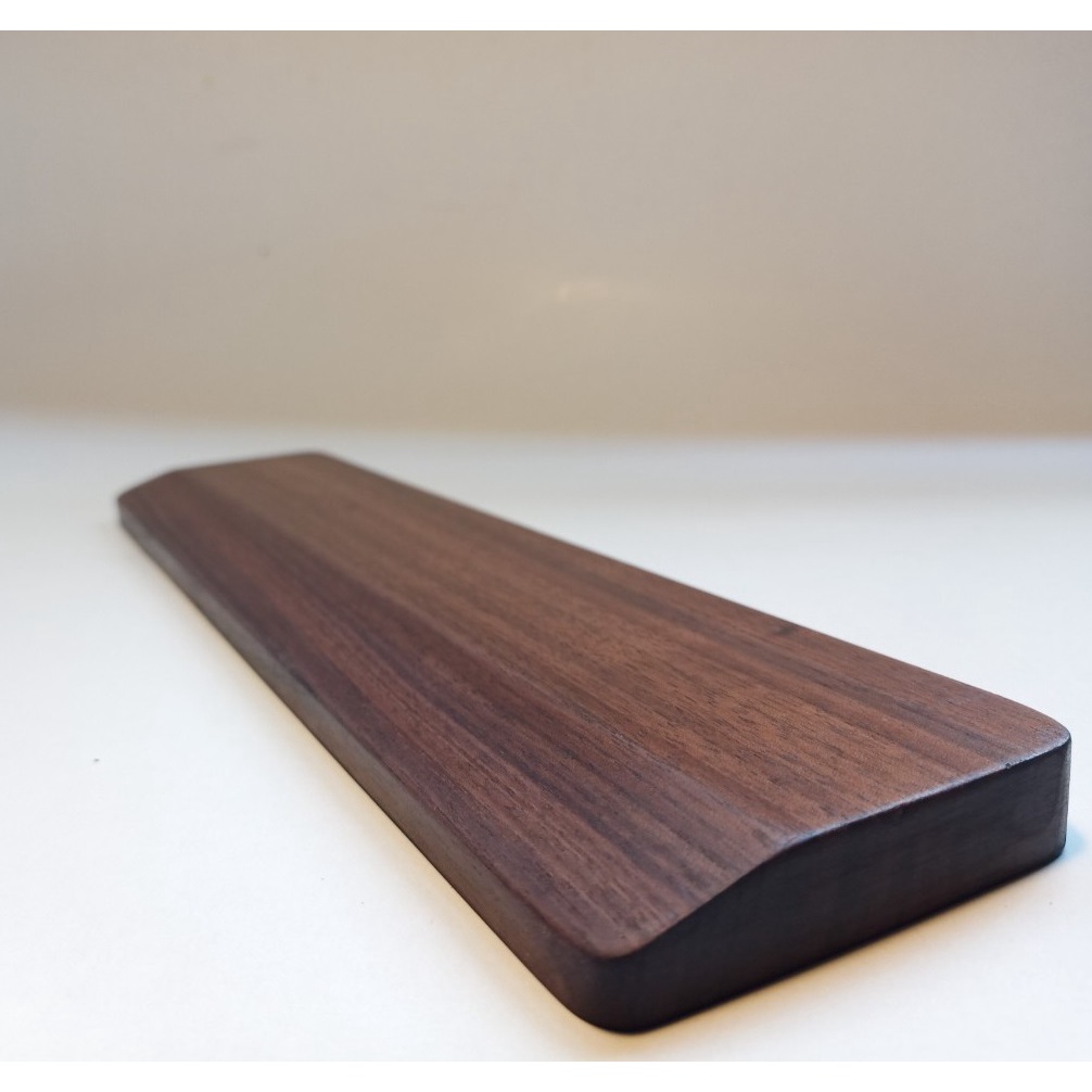 Kê lót tay bàn phím, Đệm Kê Cổ Tay Bằng Gỗ Walnut