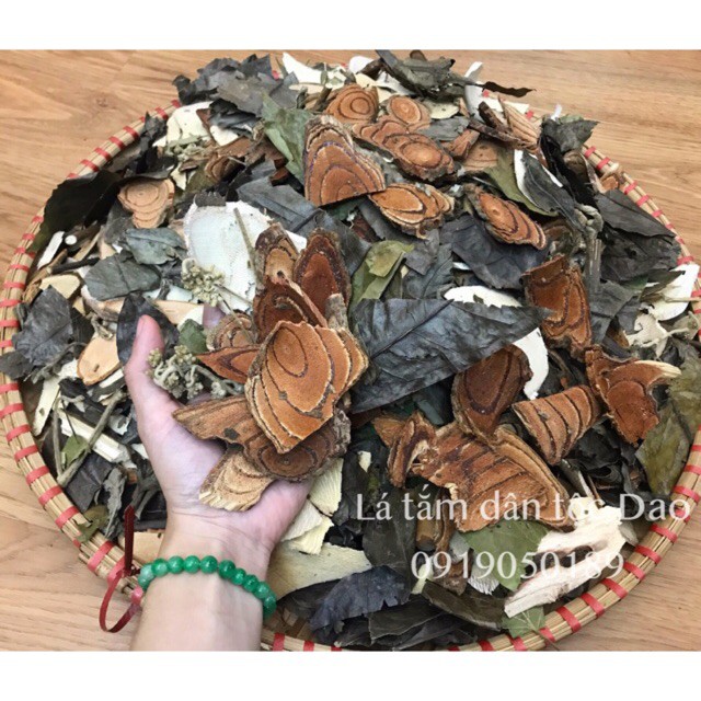 Lá Tắm Sau Sinh - Dân Tộc Dao Đỏ