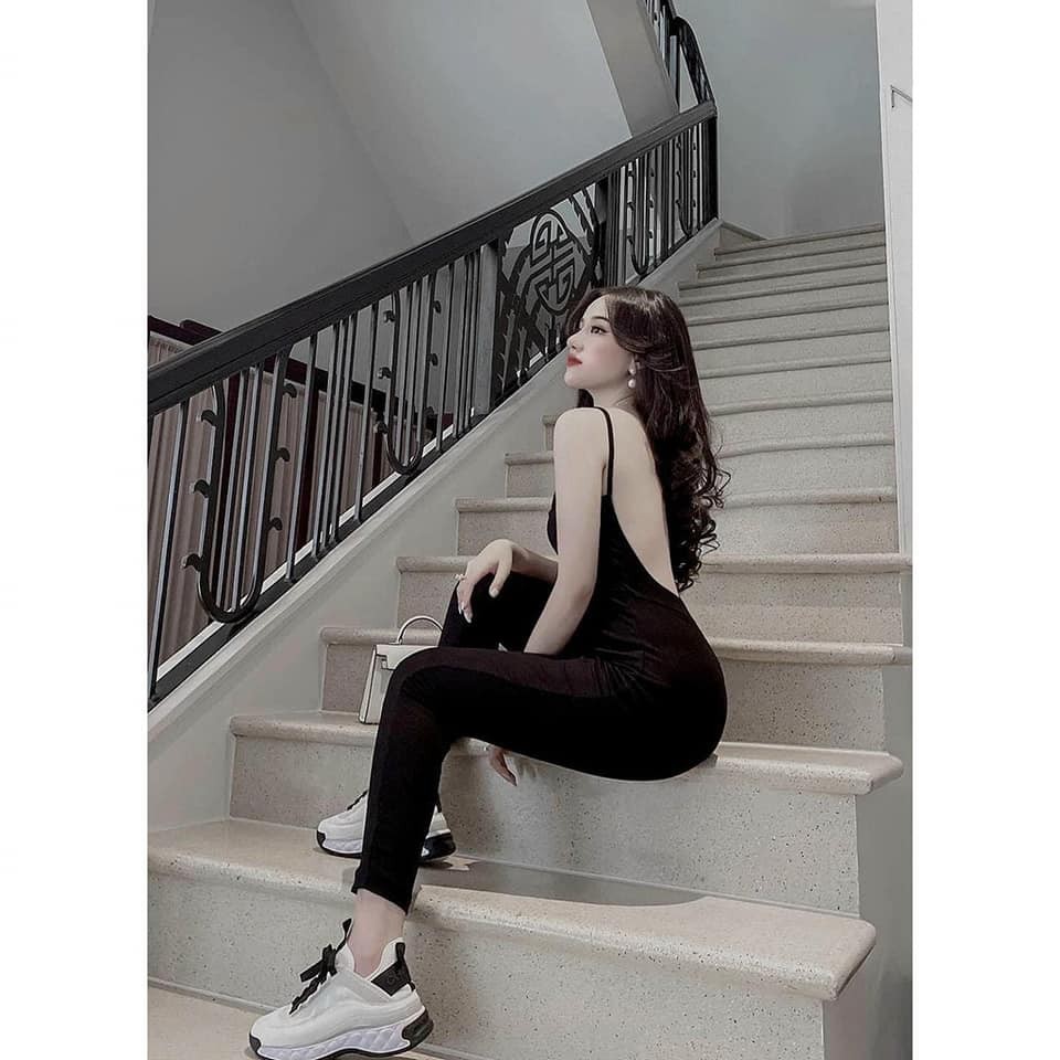 [HÀNG ĐẸP sẵn mút ngực]Jumpsuit Đen 2 Dây Hở Lưng Ôm Body Quyến Rũ Tôn Dáng | BigBuy360 - bigbuy360.vn