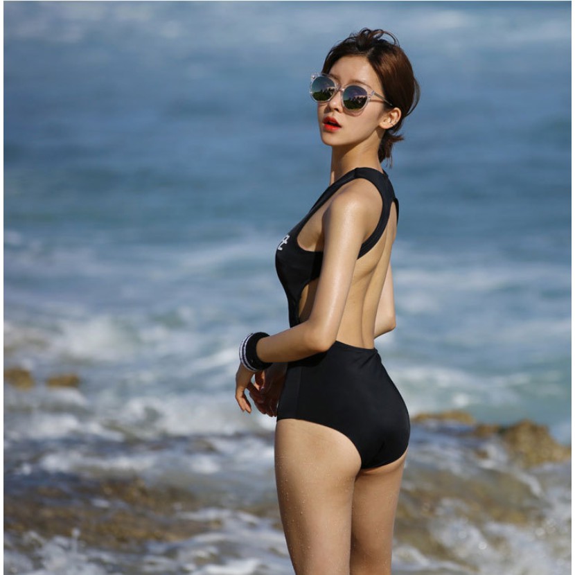Bộ Đồ bơi đi tắm biển nữ Bikini 1 mảnh (Set Áo liên quần lót) Love - Cửa Hàng Việt Nam - Livan Sport