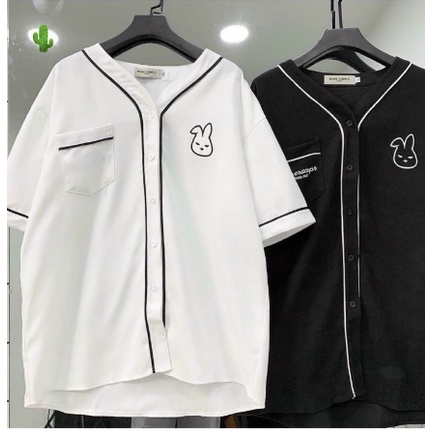 [TUYỂN SỈ] Áo Sơ Mi Nữ Form Rộng Tay Ngắn Linnie Áo Kiểu Nữ Ngắn Tay Cổ V Chất Kate Mềm Mịn Với Logo Thỏ Thêu | BigBuy360 - bigbuy360.vn