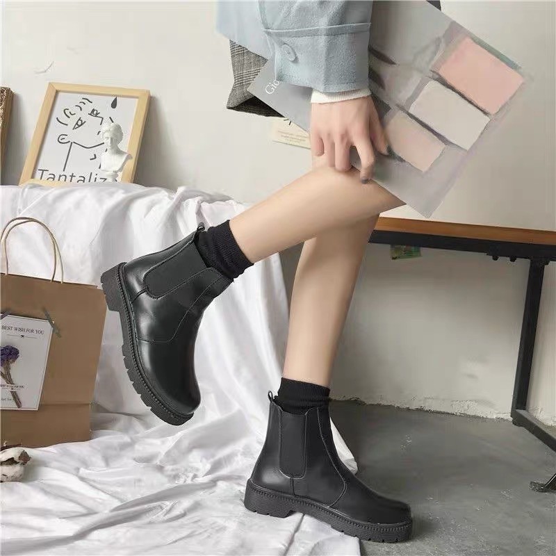 [ XxholicC ] - ankle boots xỏ mắc cá đế bệt