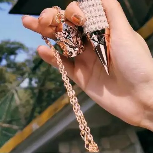 Son 3 màu AGAG khảm đá Hot Trend Authentic - cam kết chính hãng tặng kèm hộp và xích chảnh chọe | BigBuy360 - bigbuy360.vn