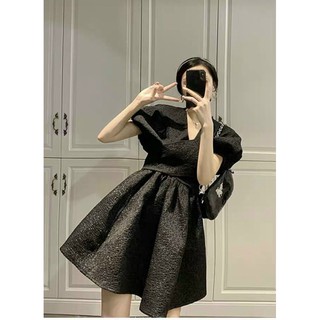 ĐẦM GẤM CHÉO NGỰC TAY PHỒNG