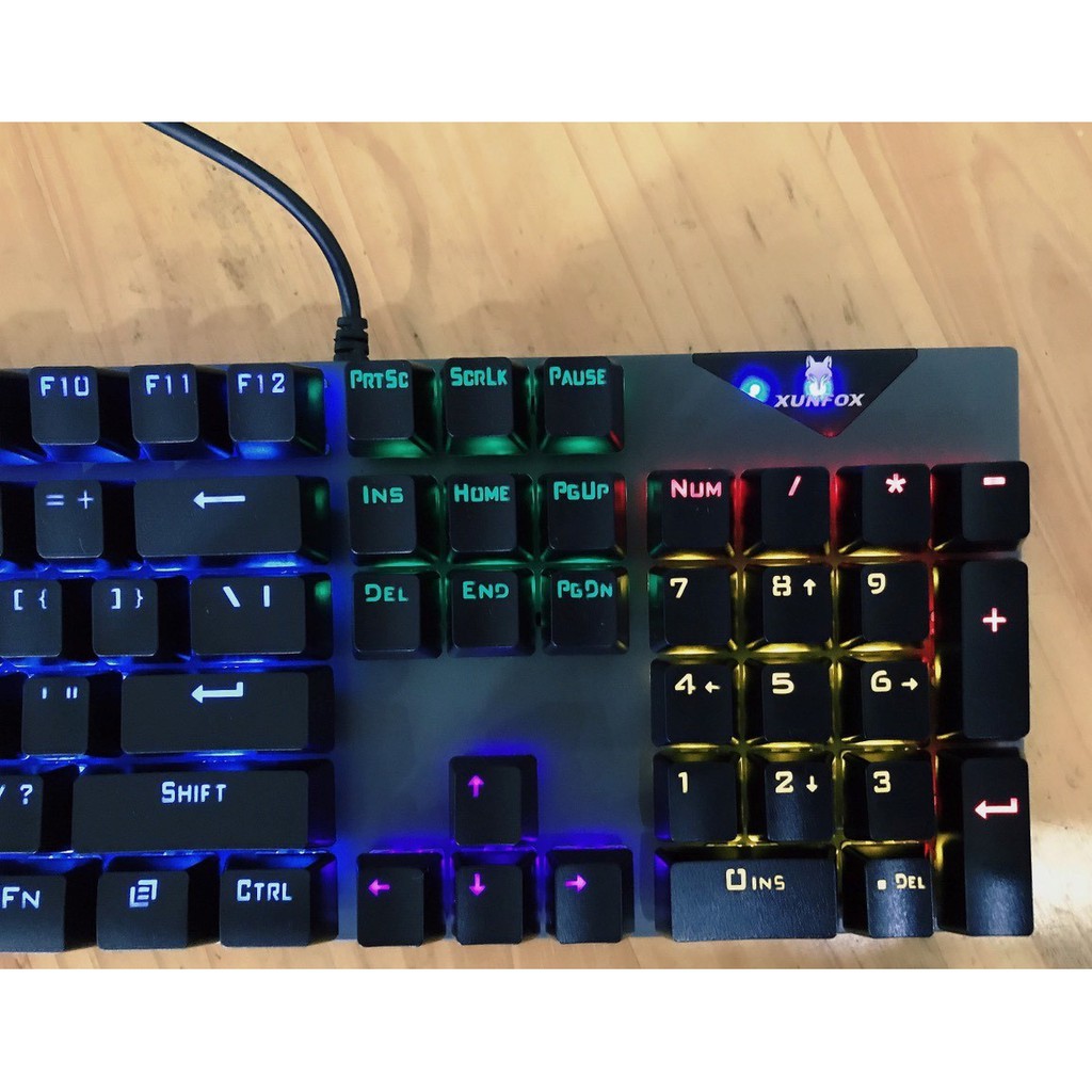 BÀN PHÍM CƠ K60 CHUYÊN GAMING VỚI LED RGB NHIỀU MÀU 104 PHÍM