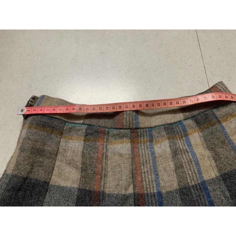 CHÂN VÁY DẠ XẾP LY