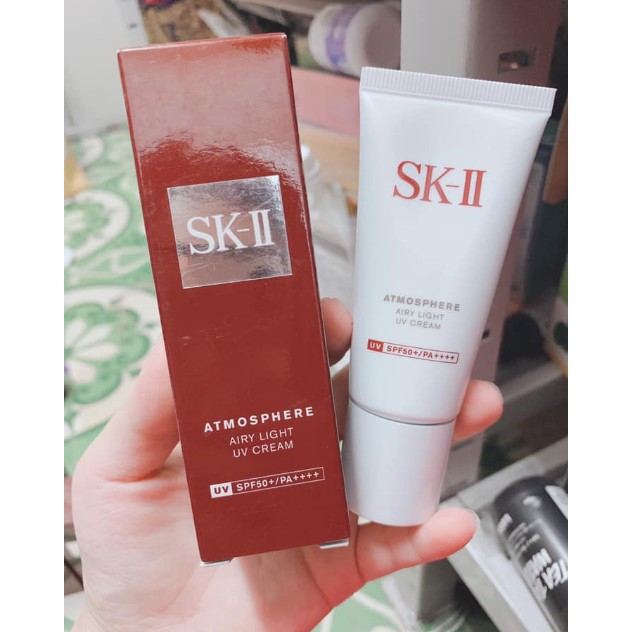 Kem chống nắng trắng da SKII ATMOSPHERE AIRY LIGHT UV CREAM SPF50+/PA++++