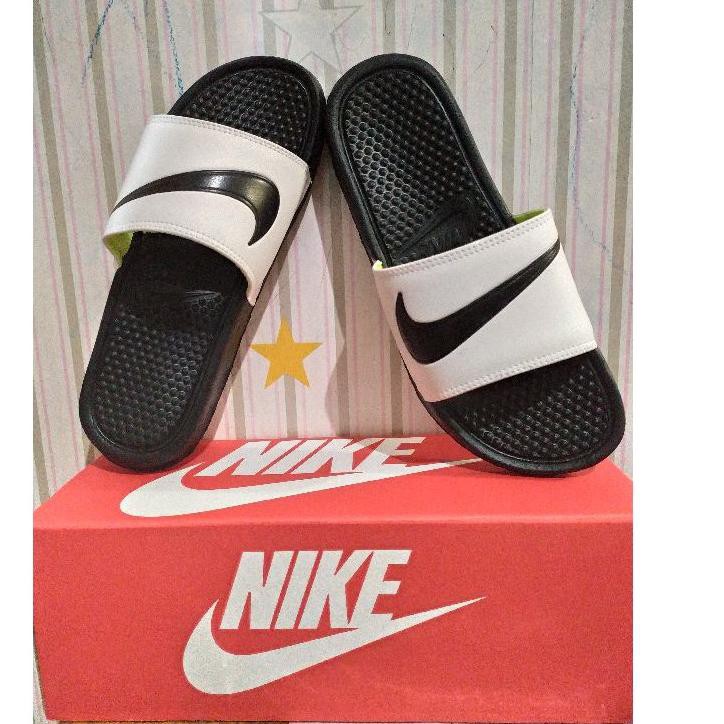 Giày Sandal Nike Benassi Swosh Thời Trang Năng Động