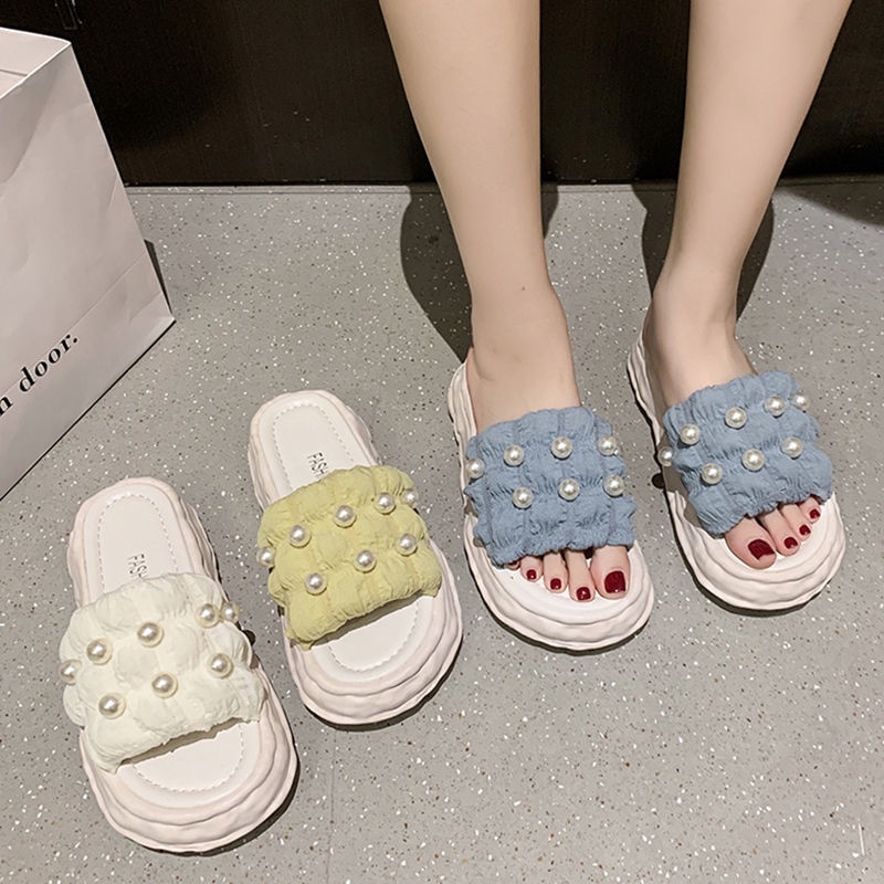 Hàng Có Sẵn ~ Dép Sandal Đế Dày Mềm Mại Đính Ngọc Trai Thời Trang Mùa Hè Bán Chạy Dành Cho Bạn Nữ Mang Ngoài Trời