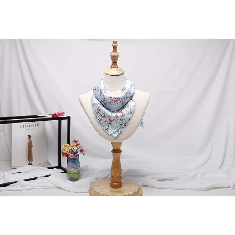 Khăn turban lụa vuông size 70x70cm - Maben