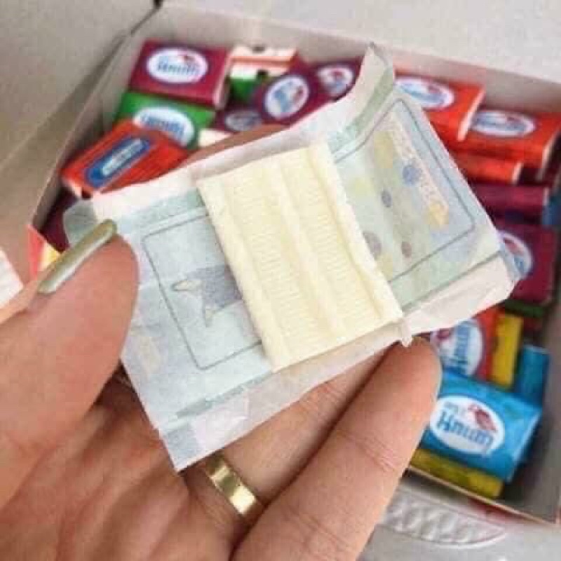 Kẹo cao su con vẹt thái lan 80k/hộp