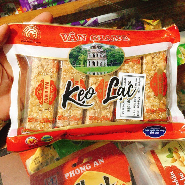 (Loại 1) Kẹo lạc đặc sản Vân Giang