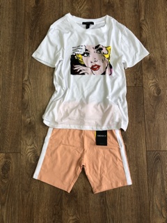 ÁO THUN IN HINH F21