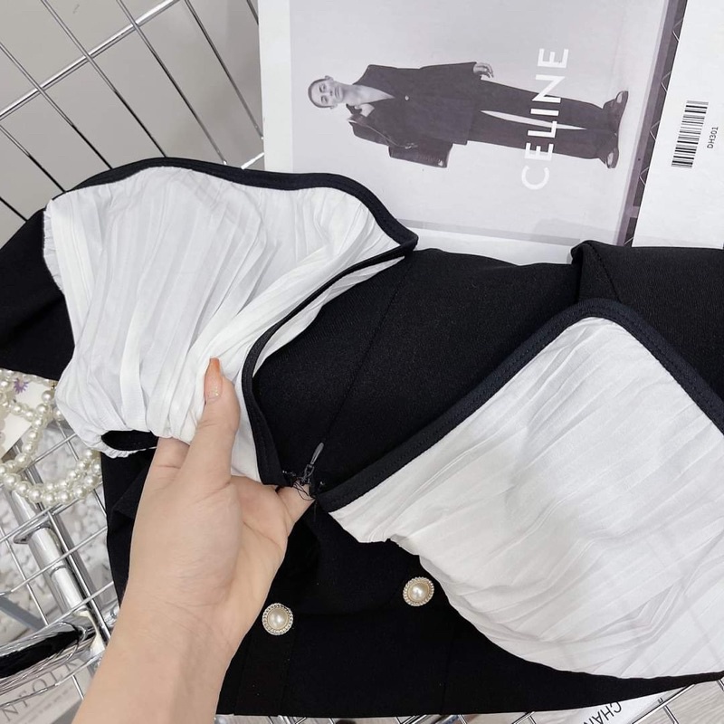 [SẴN] Váy Đen Cổ Bèo Trắng Kèm Ảnh Thật