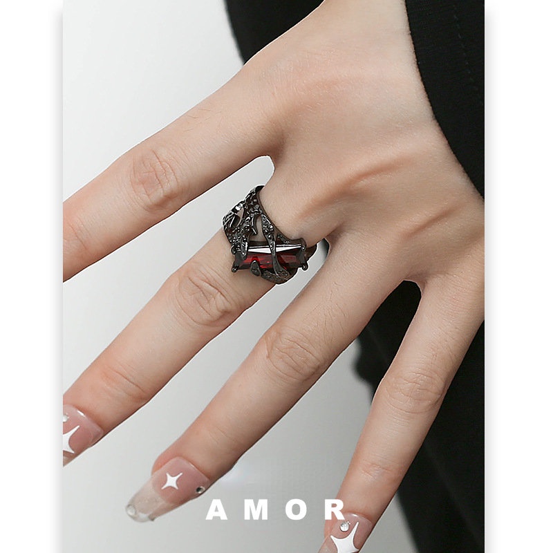Nhẫn Đính Hôn Đính Đá Ruby Sang Trọng SJHY0310 YR