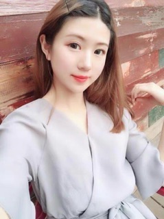 Váy tay xoè dáng dài