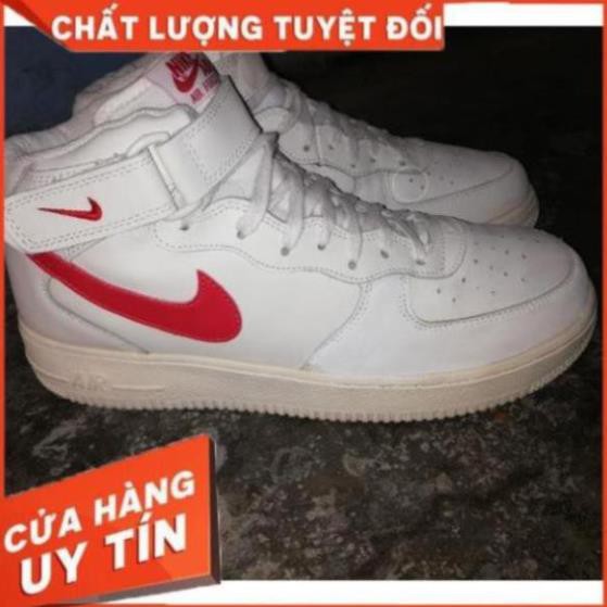 Ả𝐍𝐇 𝐓𝐇Ậ𝐓 Giày nike af1 size 45. Hàng 2hand còn rất mới cho bạn một ngày đầy năng lượng Uy Tín . " . .