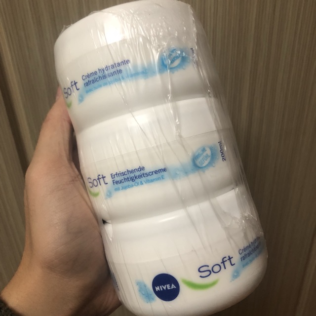 Dưỡng thể 💖FREESHIP💖 Kem dưỡng ẩm Nivea Soft Đức chống nẻ sáng da 50ml- 200ml | BigBuy360 - bigbuy360.vn