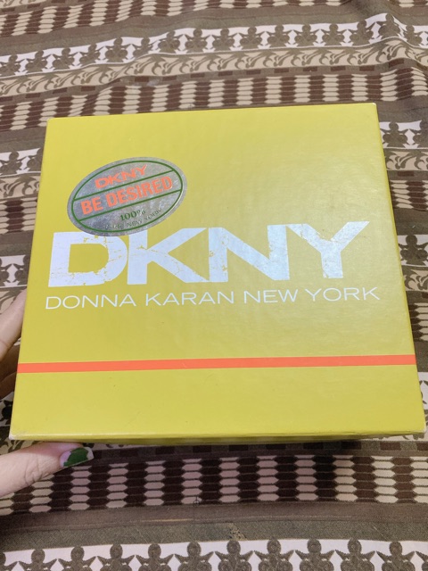 Set nước hoa táo xanh DKNY 100ml  + 10ml