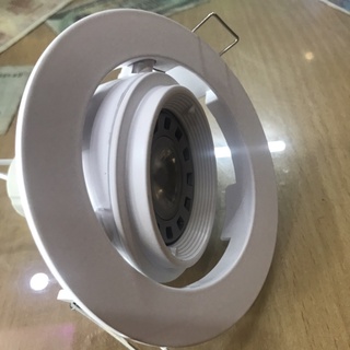 Choá đèn chiếu điểm âm trần điều chỉnh góc chiếu ngang sử dụng đèn Gu10 hoặc mr16