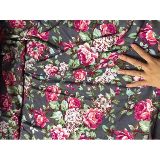 Vải voan hoa hồng nền đen🌹 🌹 🌹