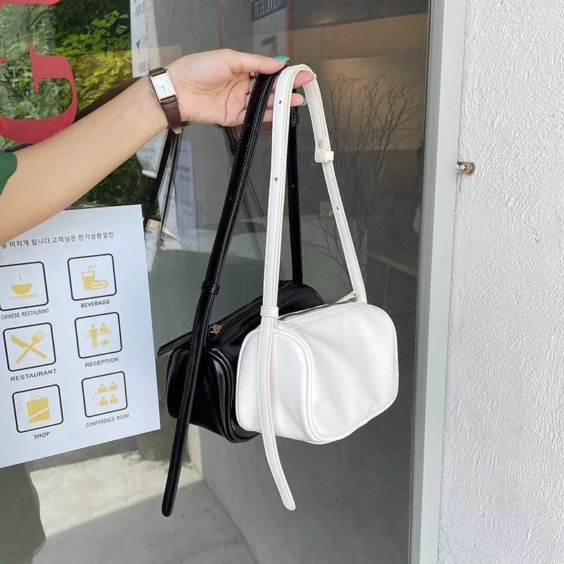 Túi Đeo Chéo, Đeo Vai Nữ Da Pu Trơn Màu Đen Mới Phong Cách Hàn Quốc - Mã T044