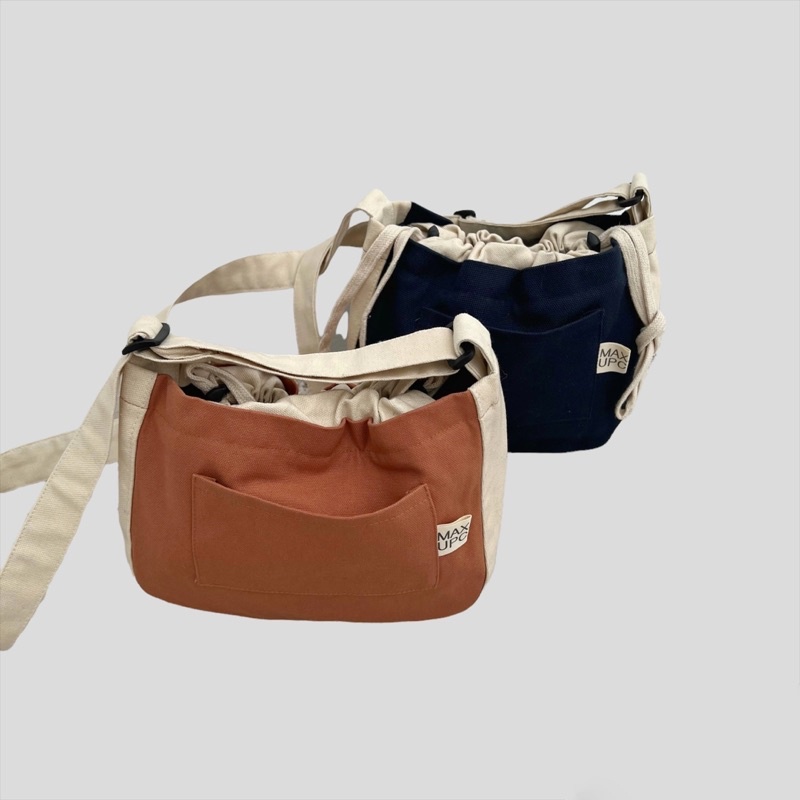 Túi Đeo Chéo “Mini Mandu Bag” Miệng Túi Dây Rút Vải Canvas
