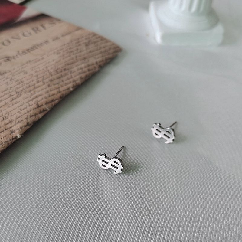 Hoa tai thiết kế hình ký hiệu dollar cá tính thời trang