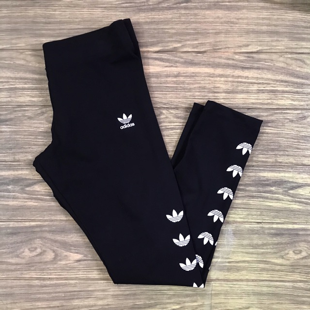 Quần Adidas logo mẫu mới