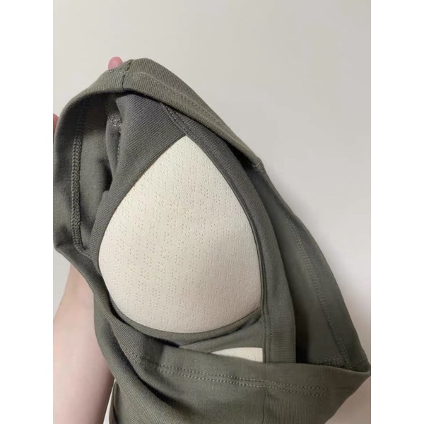 Áo croptop ba lỗ tôn eo