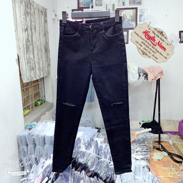 quần jean rách gối phong cách trẻ trung hiện đại | WebRaoVat - webraovat.net.vn