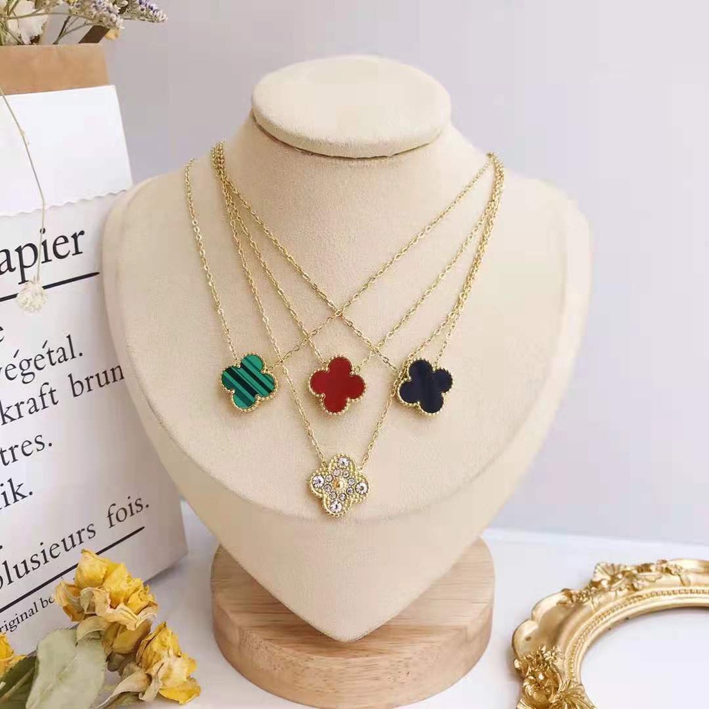 Dây chuyền thép không gỉ không phai mặt hình hoa thời trang sành điệu cho nữ