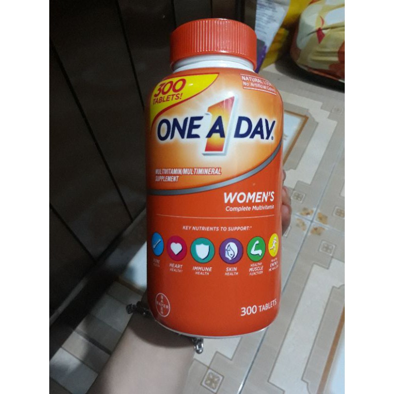 One a Day (Men women) của Mỹ có bill Costco củaMỹ date 2023