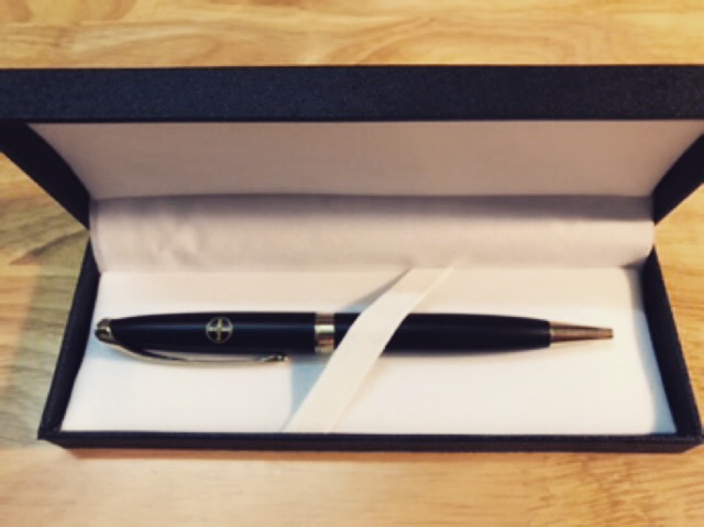 Bút Ký Doanh Nhân Cao Cấp Có Hộp
