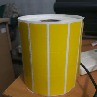 Decal tem nhãn 35x22 màu vàng