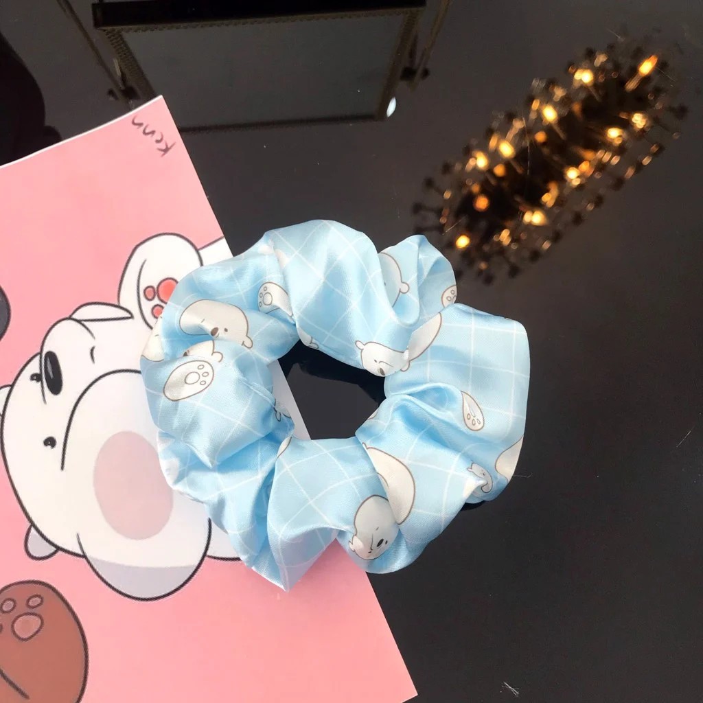 Dây Buộc Tóc SCRUNCHIES (Gấu Kẻ Vuông) WE BARE BEARS New