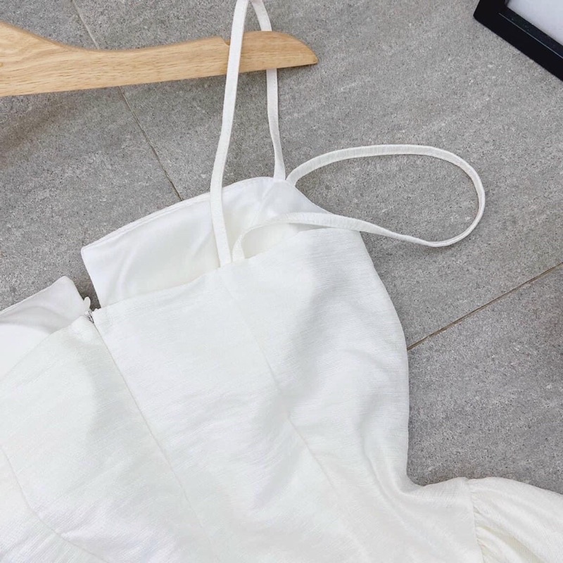 ĐẦM 2S TRẮNG CÚP XẺ NGỰC VIỀN NGỰC CƯỜM (Ảnh thật)