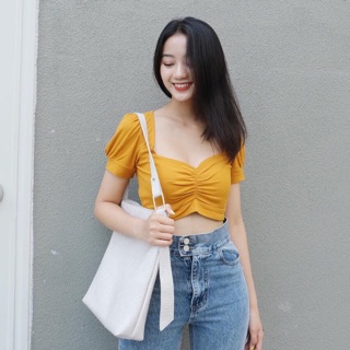 Croptop tay phồng nhún ngực