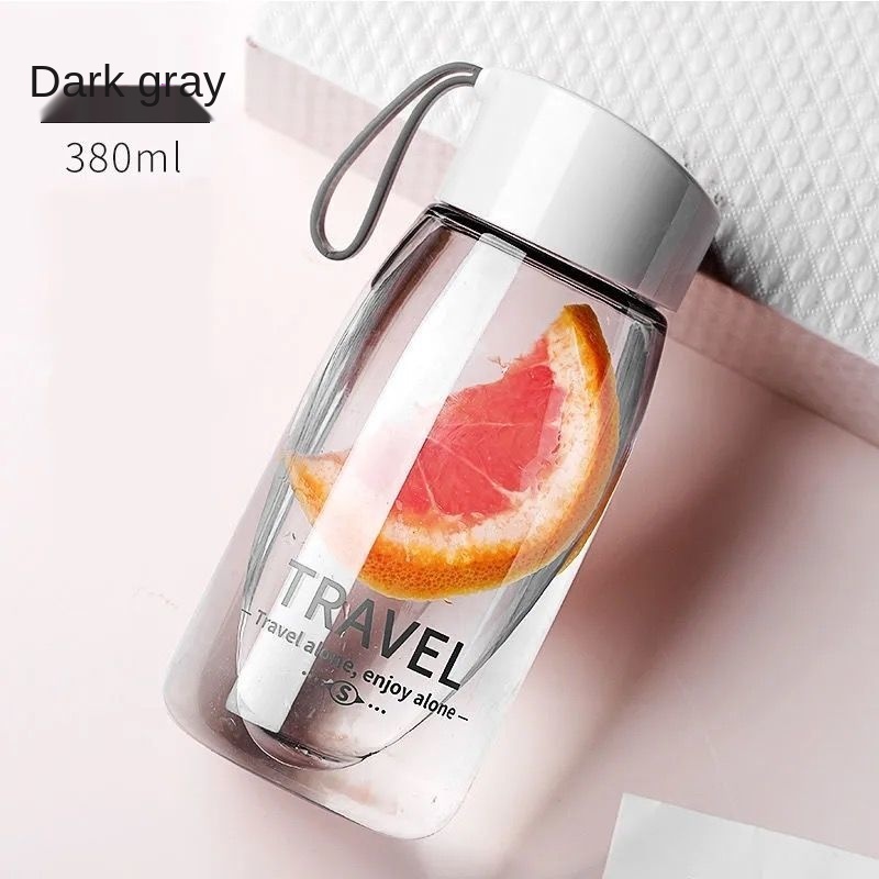 Bình đựng nước bằng nhựa trong suốt chống tràn thiết kế đơn giản dễ thương