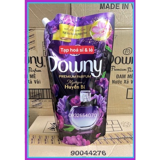 Nước xả Downy đen huyền bí túi 1,35l
