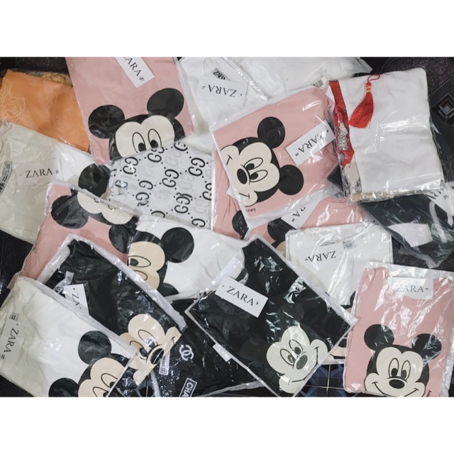 Combo 10 áo mickey cho mẹ & bé