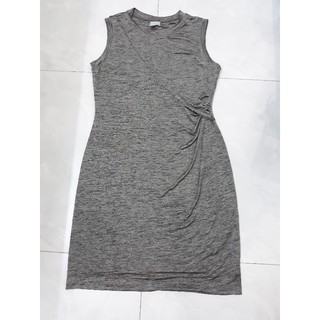 Đầm ôm belle sky thắt eo sát nách màu xám rêu - size l