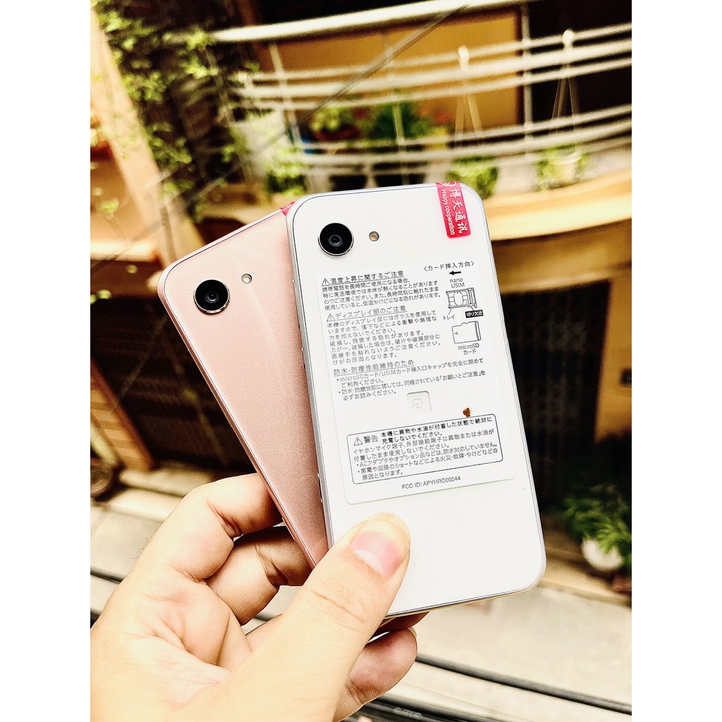 Điện thoại Nhật Sharp shv38 android 7 ram 3G chip Snap 617
