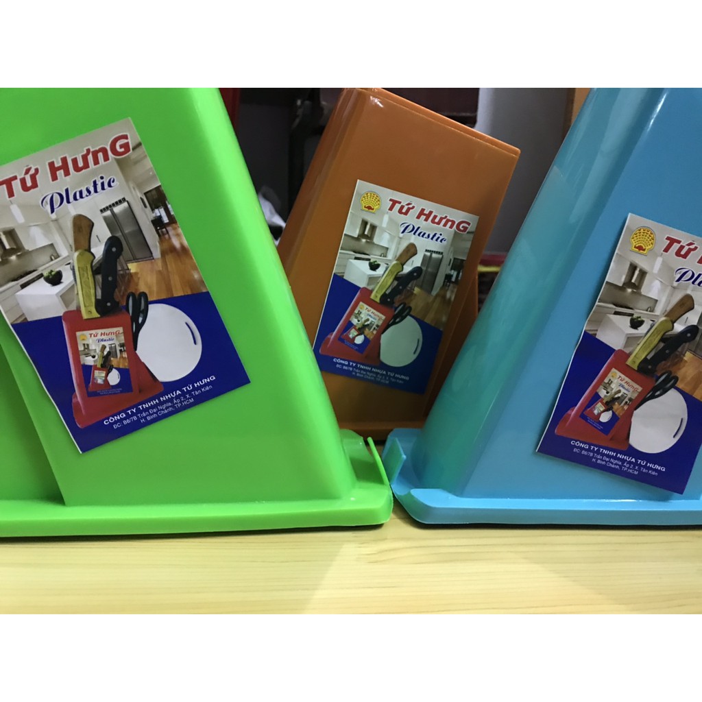 Kệ để dao bằng nhựa tứ hưng